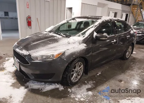 2016 Ford Focus Se z USA, uszkodzony, nr VIN 1FADP3F20GL329626